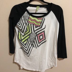 Kohl’s Raglan Geometric Print Open Back Tee